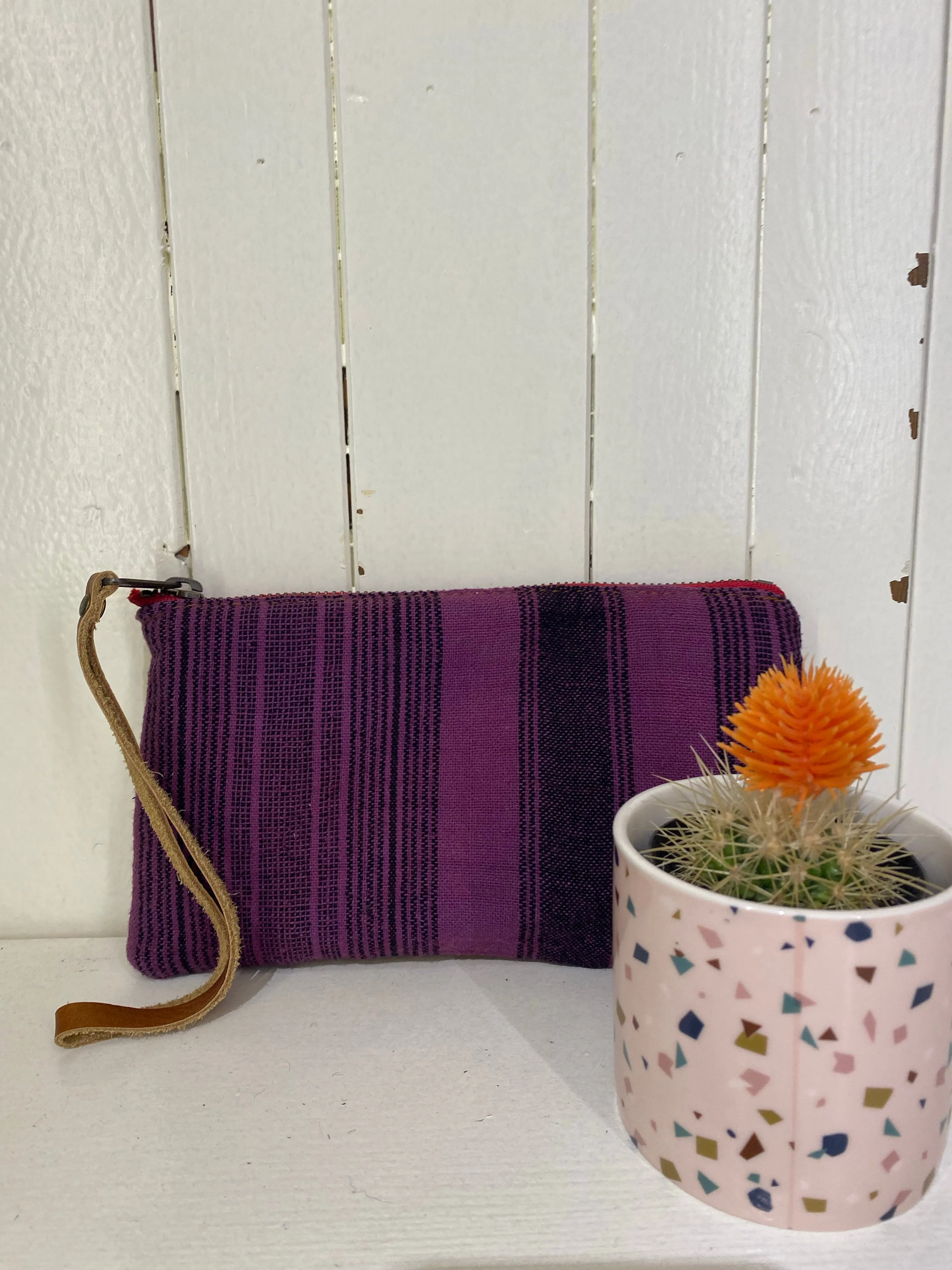 Aquinnah Vintage Clara Clutch