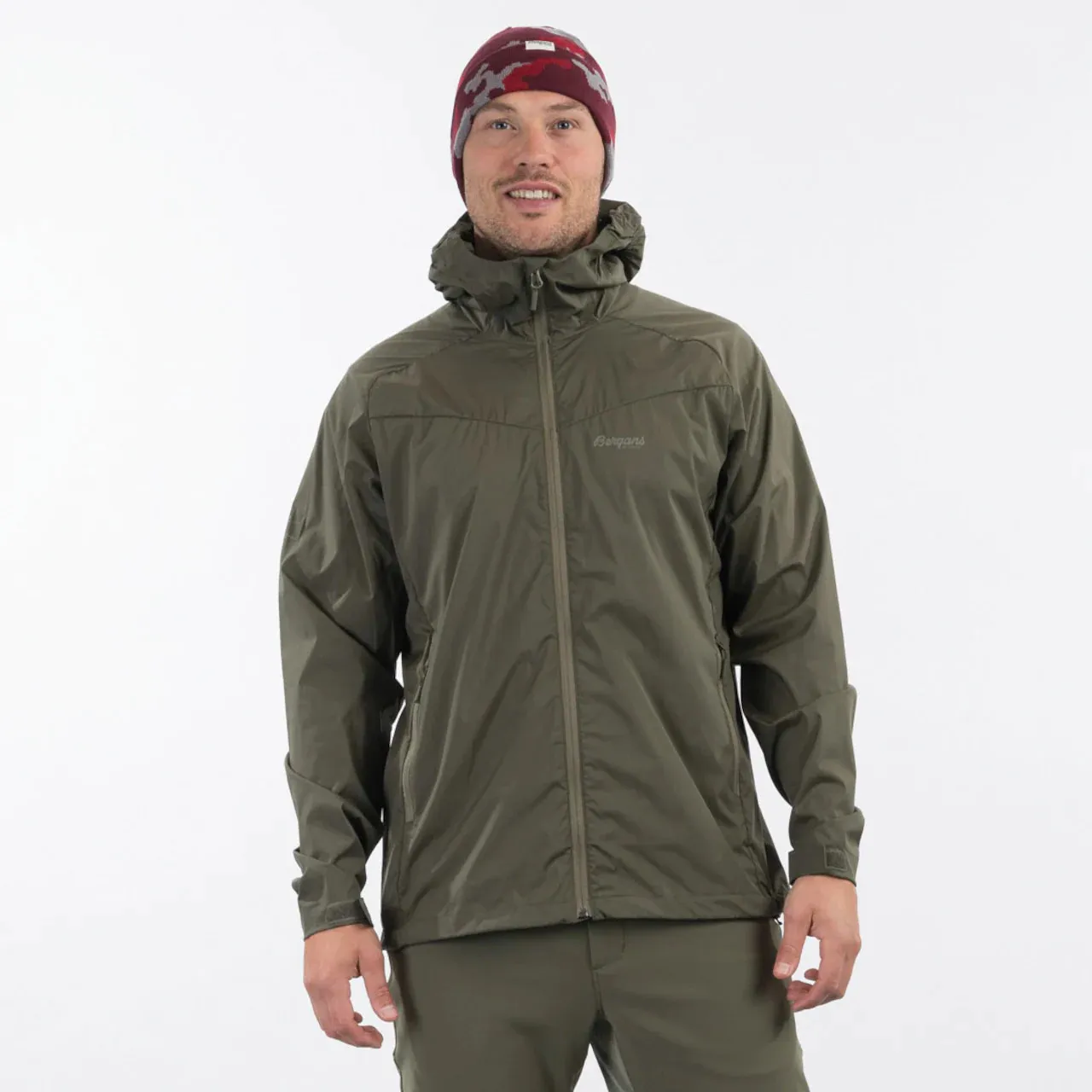 Bergans Men's Microlight Jacket Dark Olive Green | Buy Bergans Men's Microlight Jacket Dark Olive Green here | Outnort