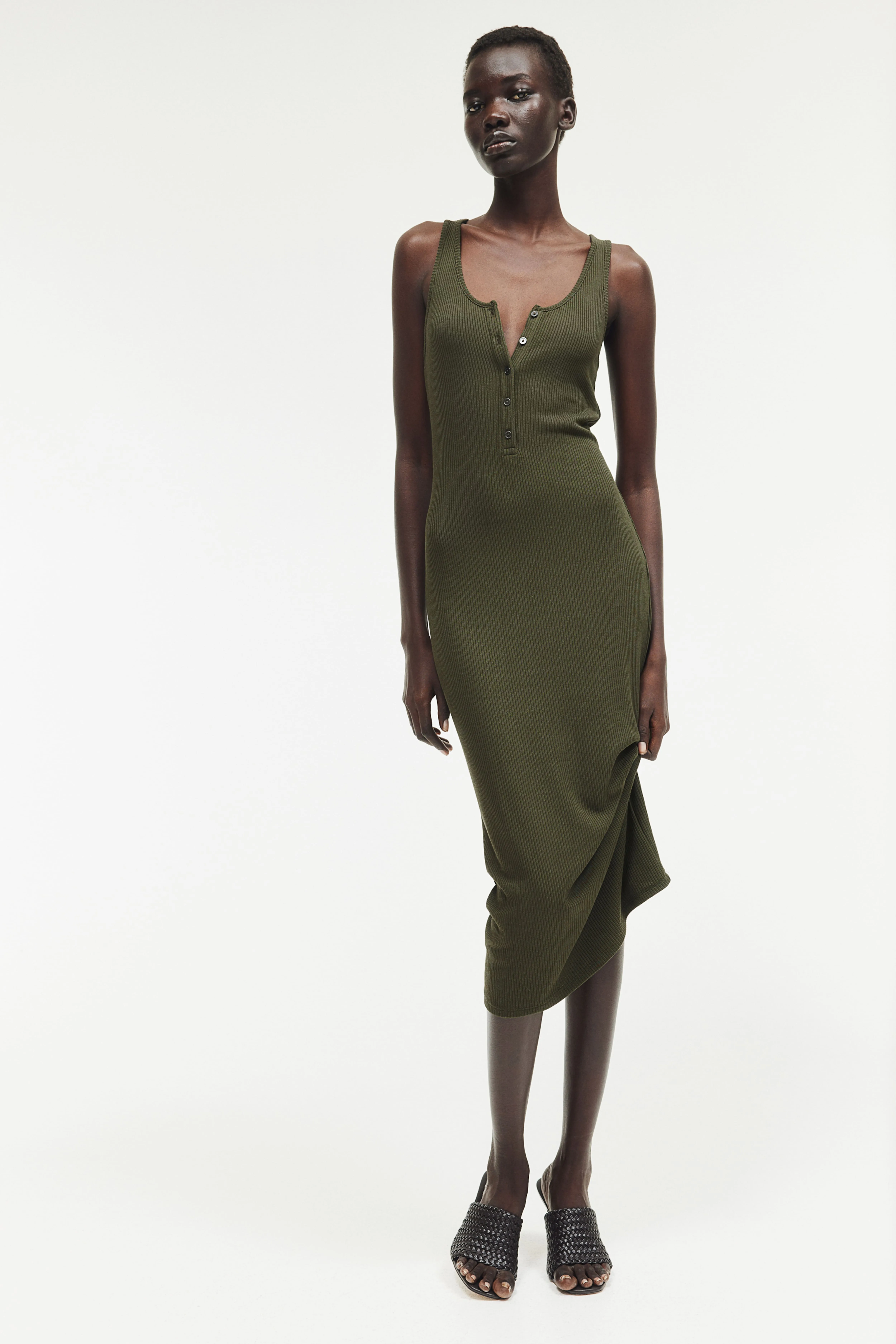 Button-top jersey dress - Deep neckline - Sleeveless - Dark green - Ladies | H&M GB