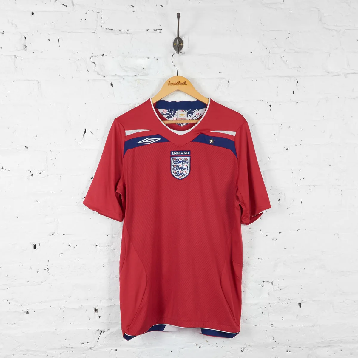 England 2008 Away Football Shirt - Red - L