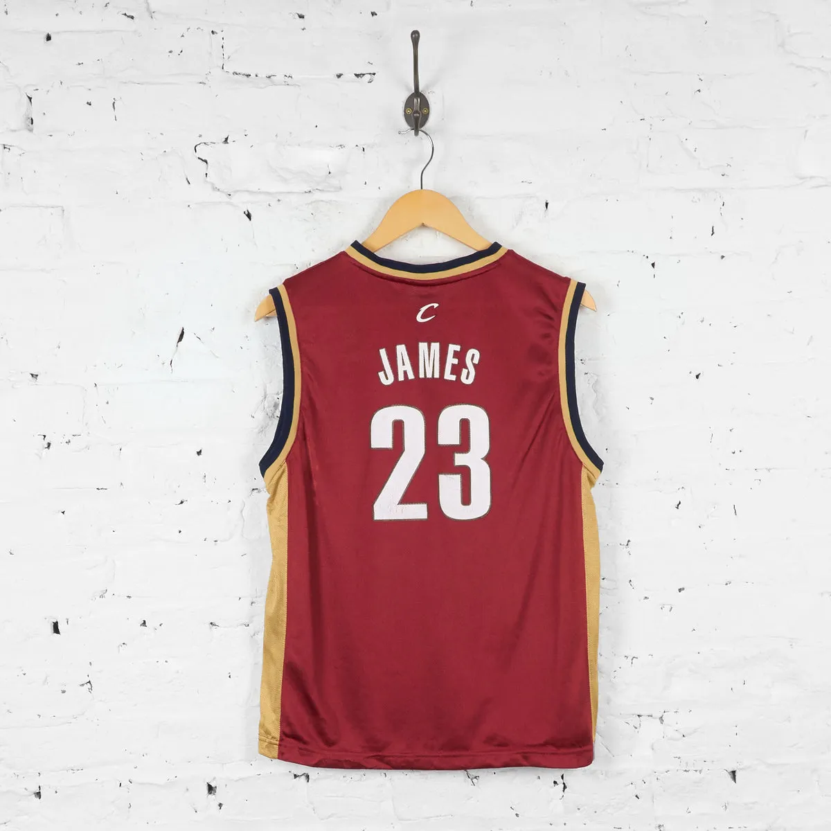 Kids Cleveland Cavaliers James Basketball Jersey - Red - L Boys