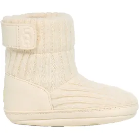 Kids' UGG Skylar and UGG Beanie Cream Synthetic