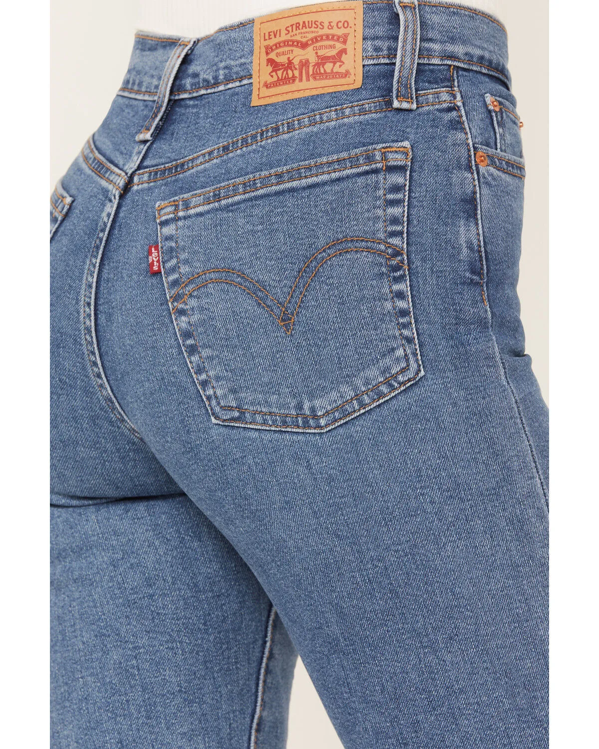 Levi's Women's Medium Wash Summer Love Wedgie Straight Jeans