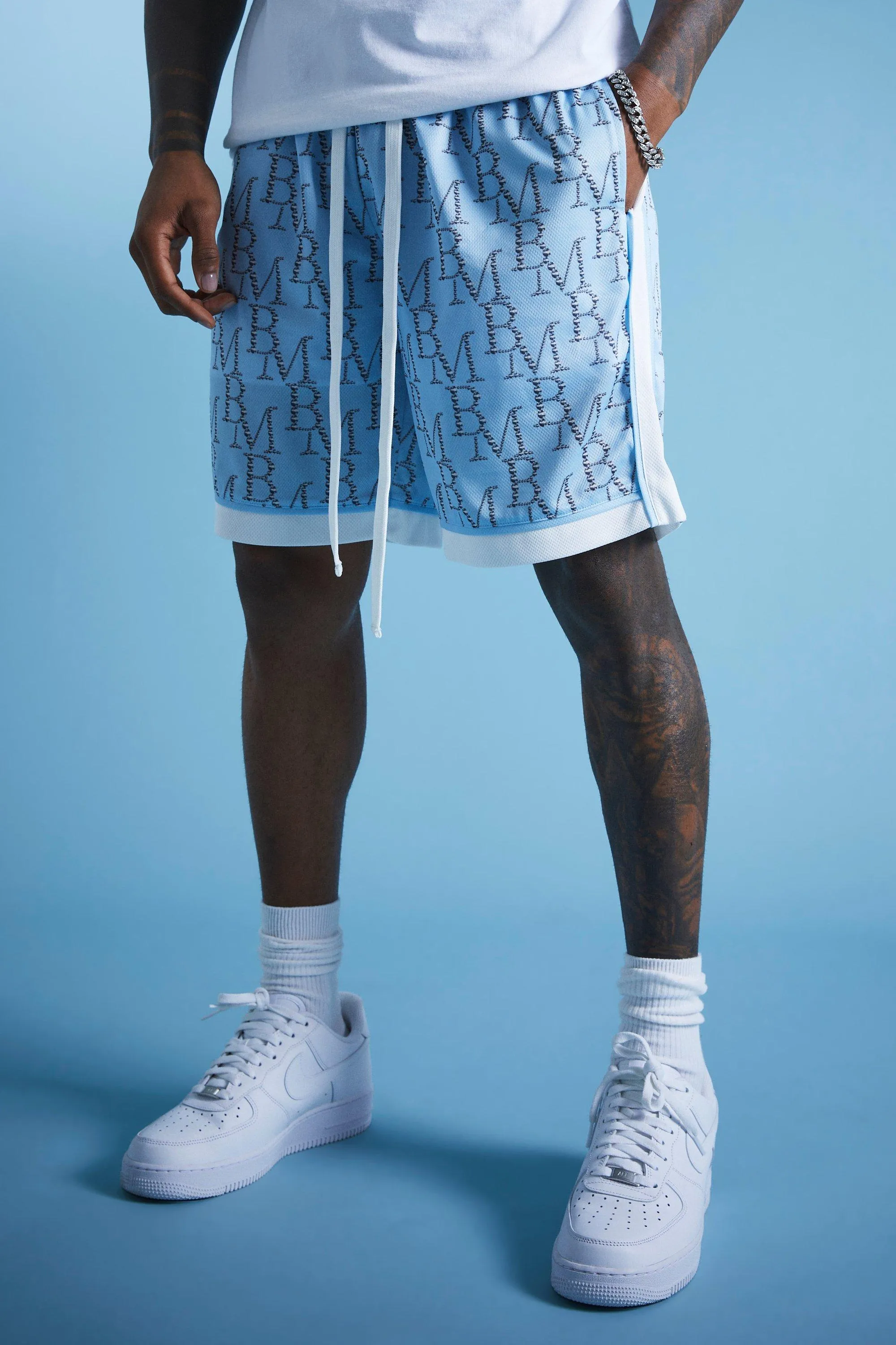 Lil Tjay Loose Fit Printed Mesh Basketball Short | boohooMAN UK