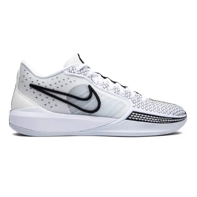 Nike Women's Sabrina 1 (Magnetic/ White/ Black/ Football...