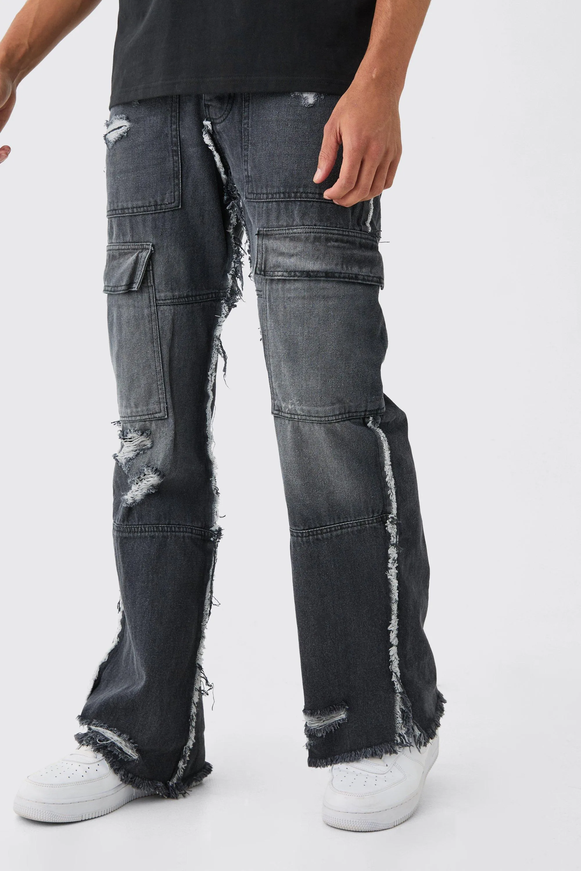 Relaxed Rigid Flare Frayed Edge Cargo Jeans