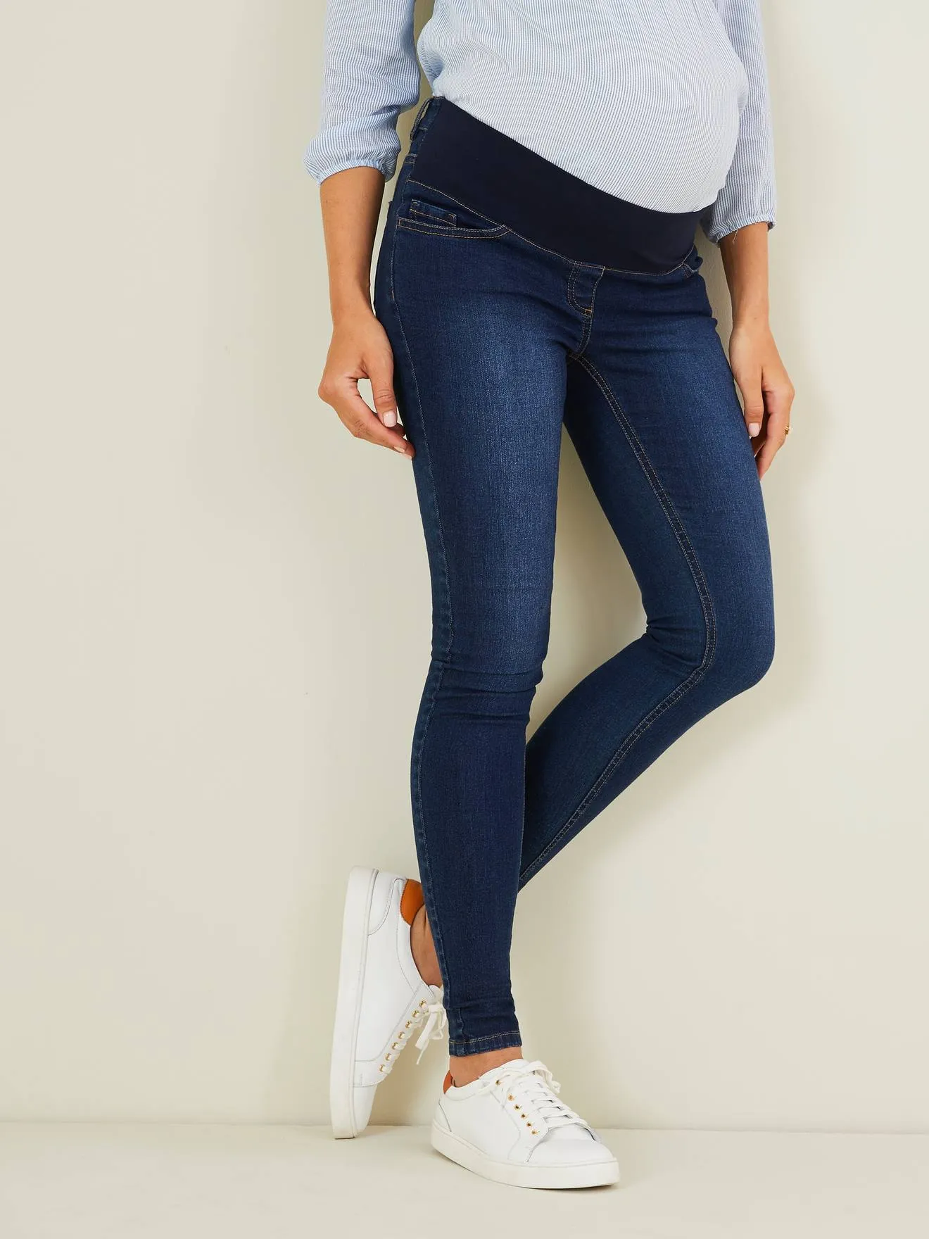 Skinny Leg Jeans with Narrow Belly Band, for Maternity - dark blue