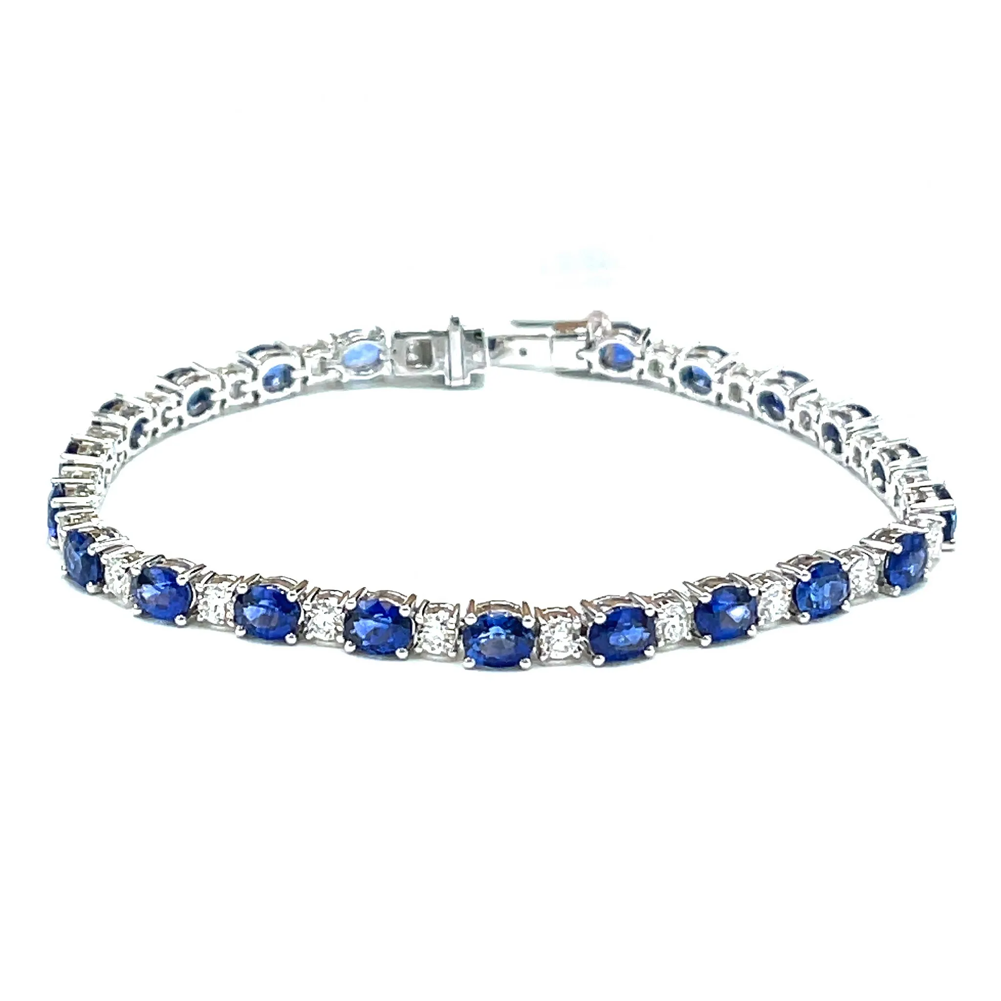 Sparkling 18k White Gold Sapphire and Diamond Tennis Bracelet