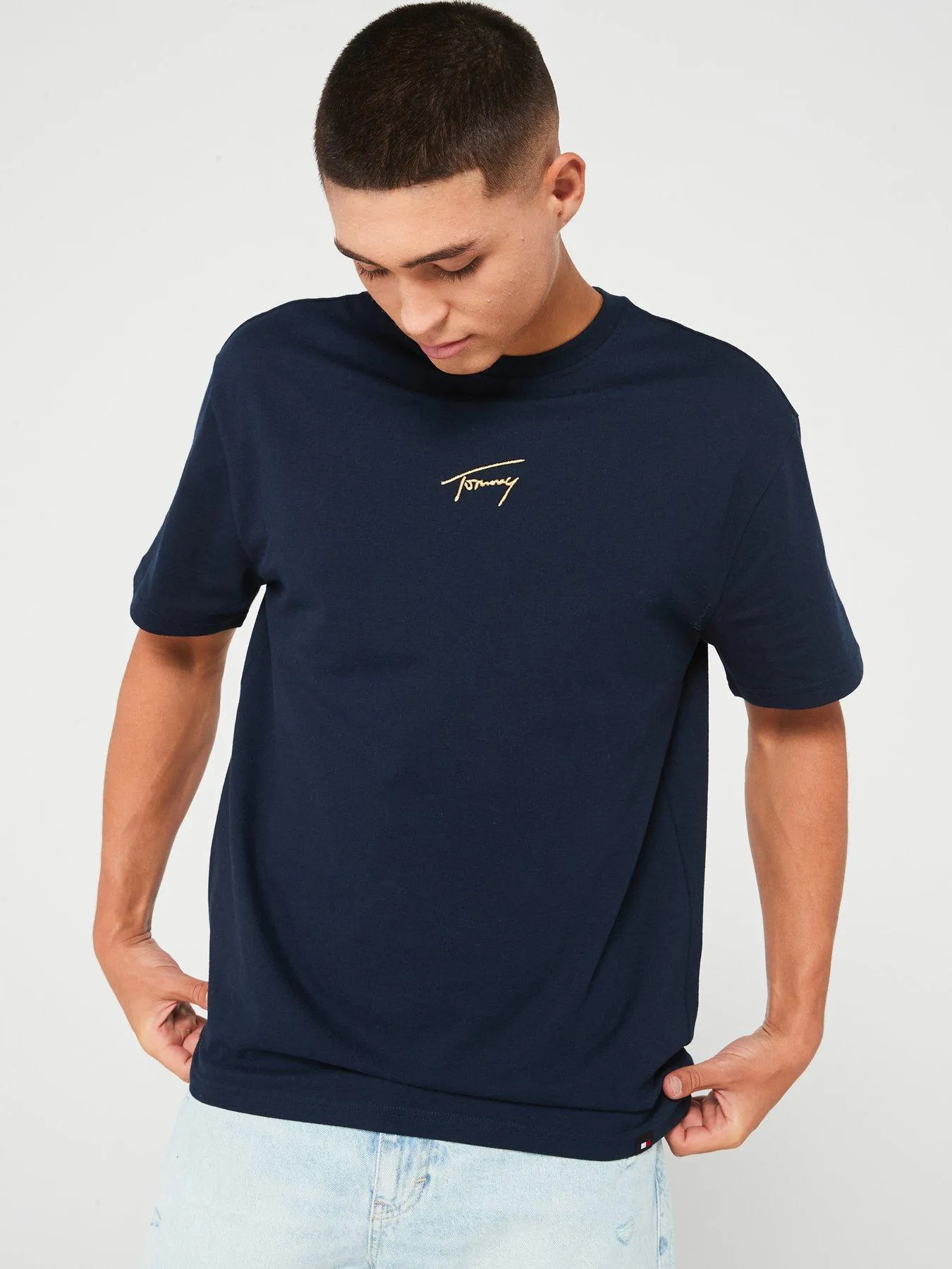 Tommy Jeans Regular Fit Gold Signature Centre Logo T-shirt - Navy