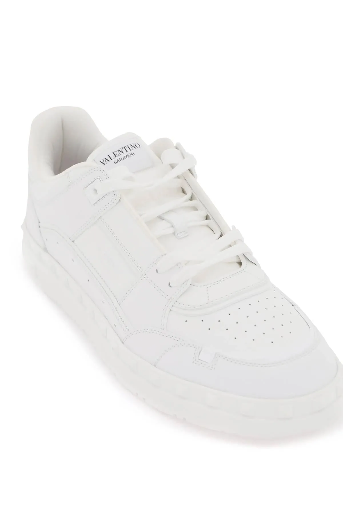 Valentino Garavani    Valentino Garavani Freedots Low Top Sneakers