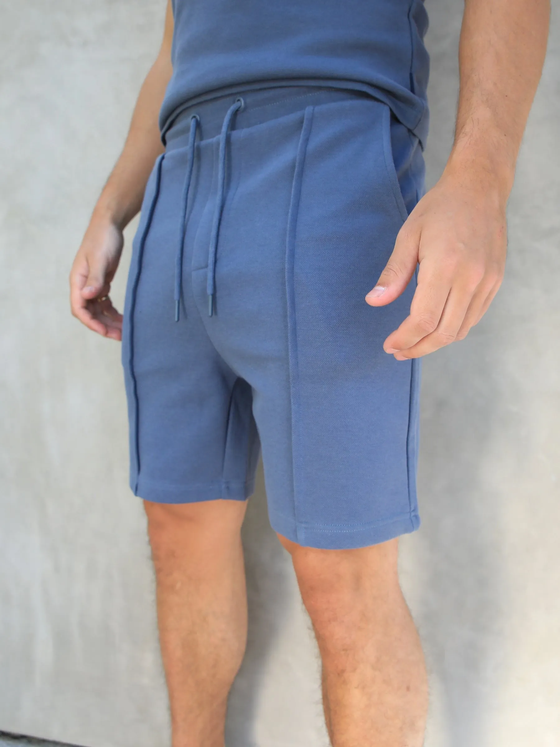 Verona Shorts - Navy