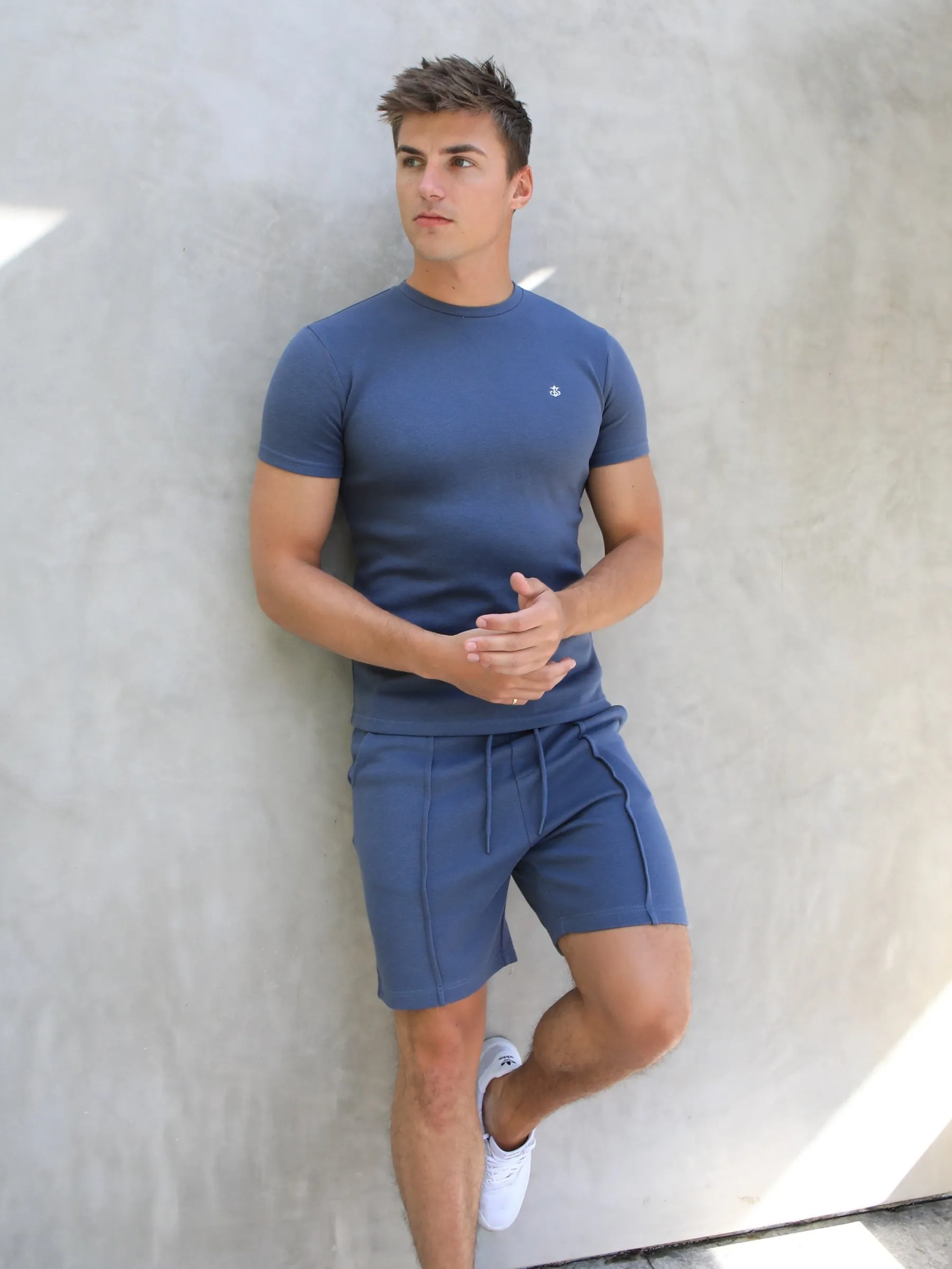 Verona Shorts - Navy