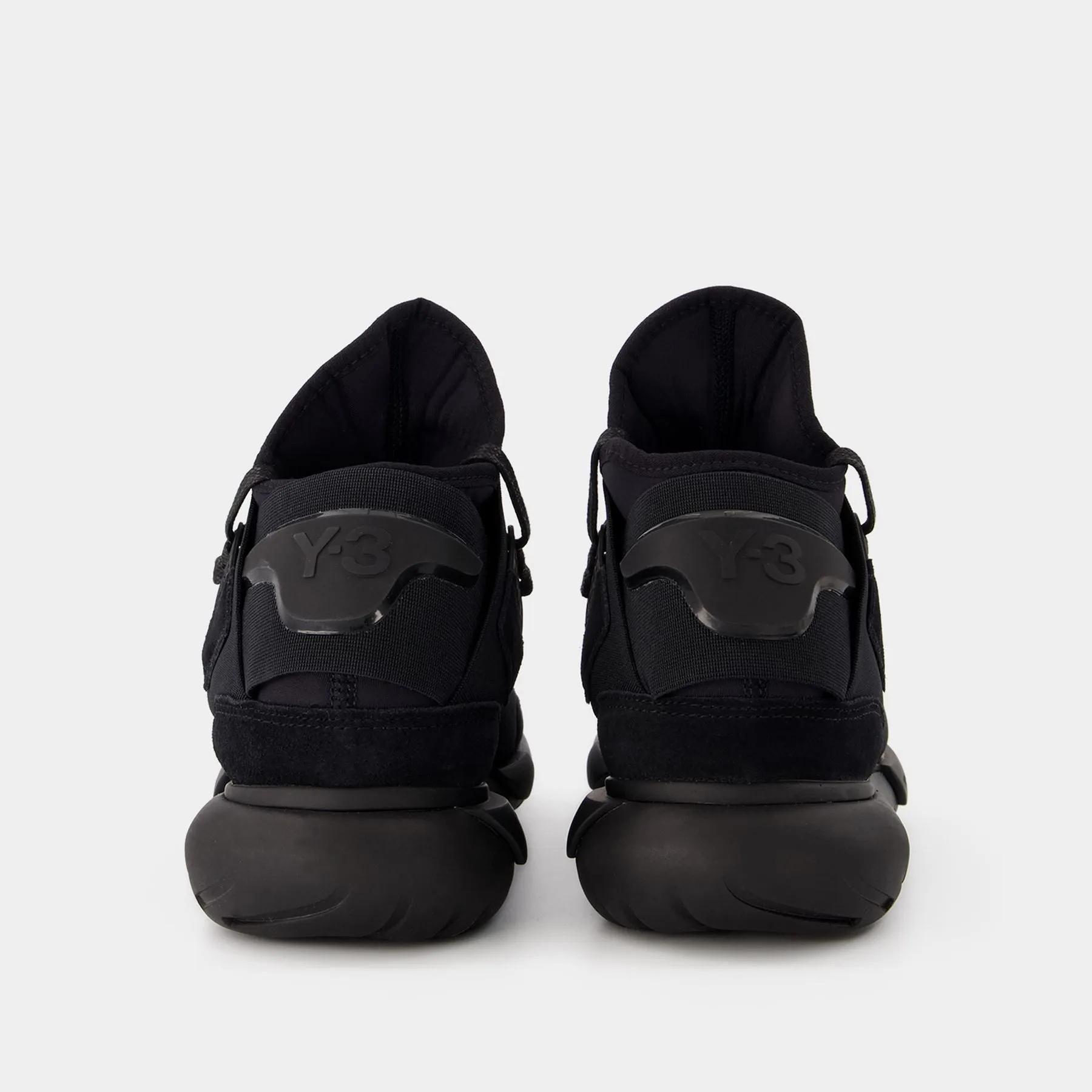 Y-3  Y-3 Qasa Sneakers in Black